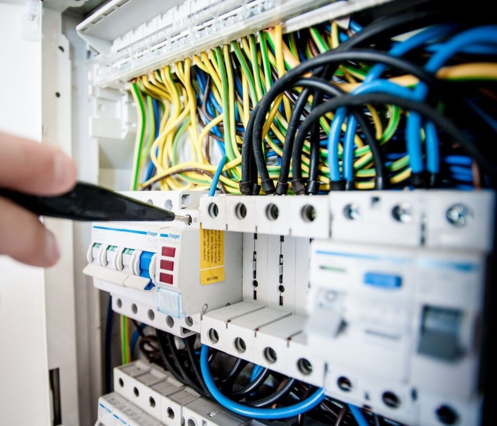 Votre cocon idéal, une inspiration quotidienne 10 Diagnostic électricité : quand et pourquoi le faire